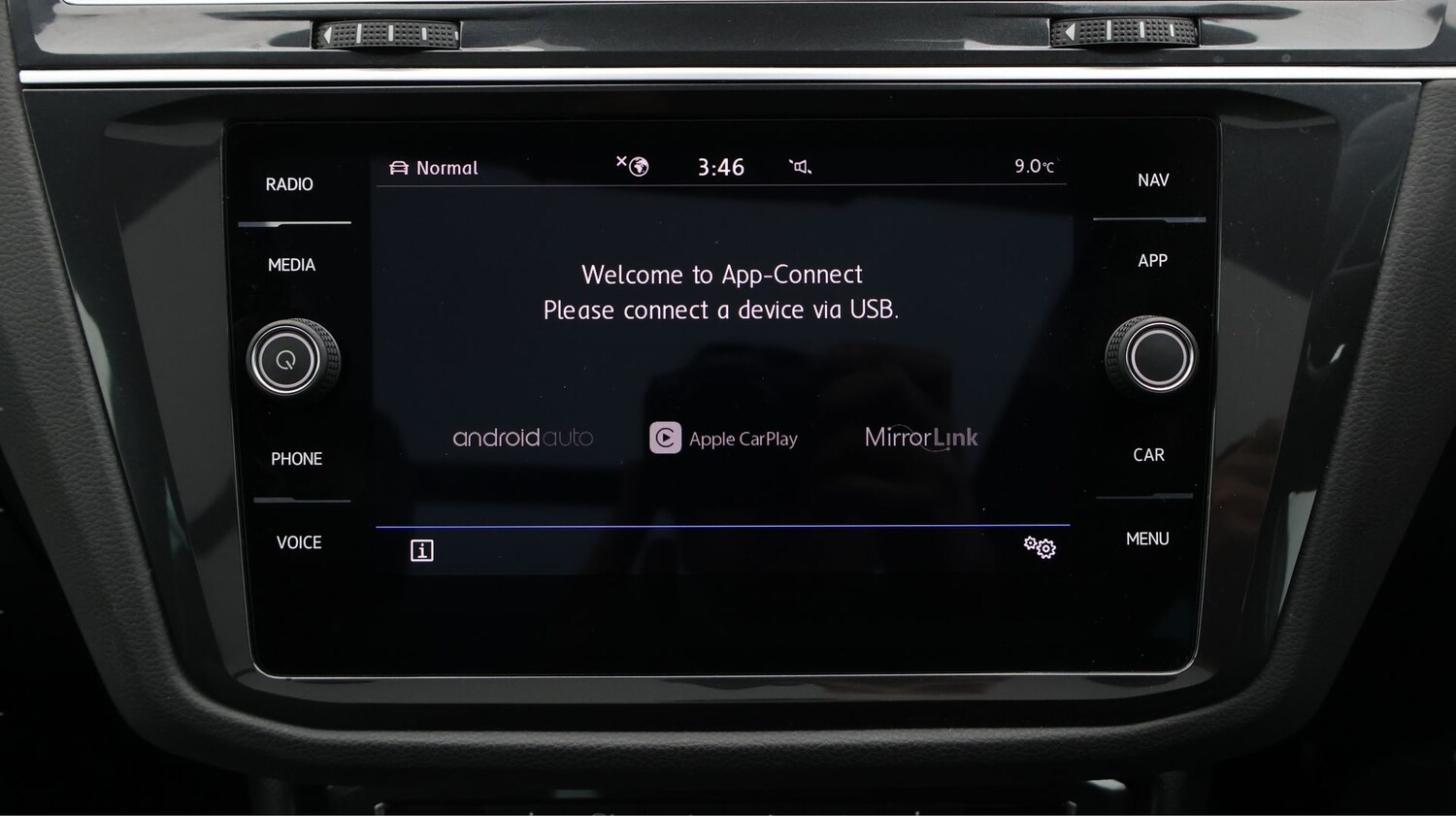 Used Volkswagen Tiguan 2020 for sale - 77367094: Photo 28