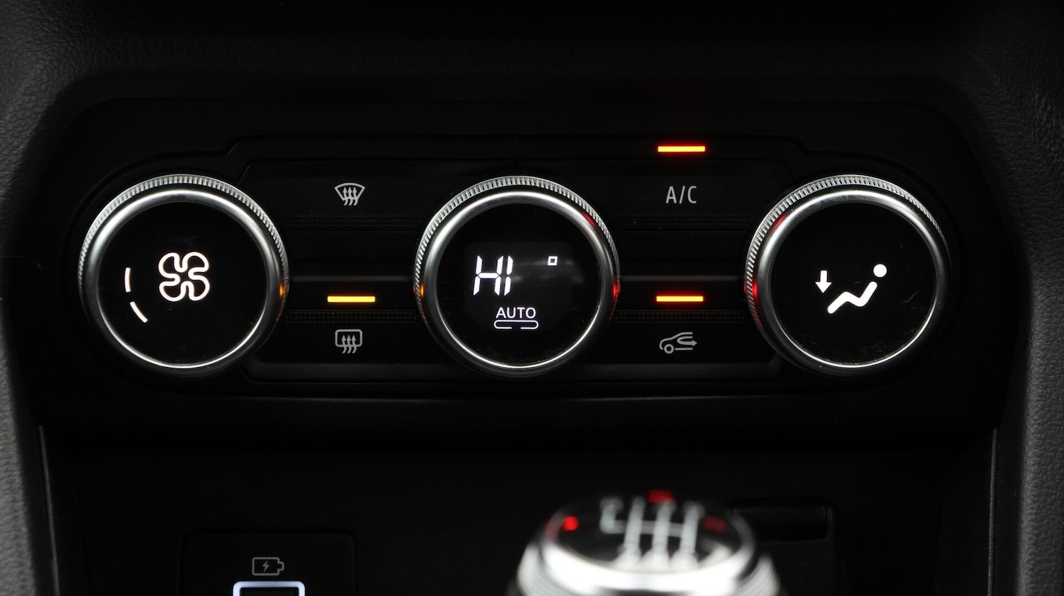 Used Dacia Jogger 2022 for sale - 76659276: Photo 13