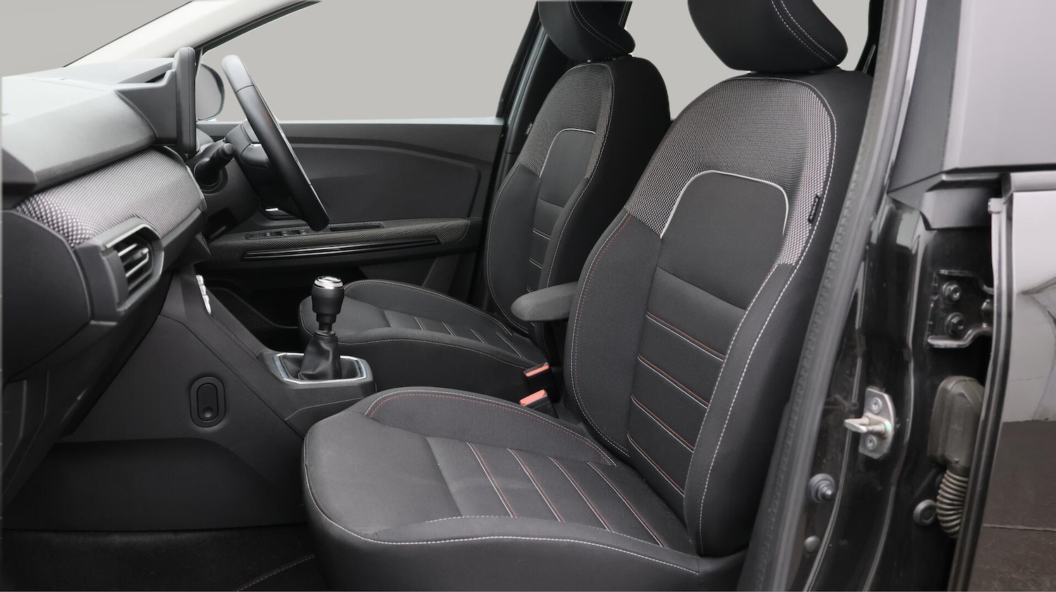 Used Dacia Jogger 2022 for sale - 76659276: Photo 15