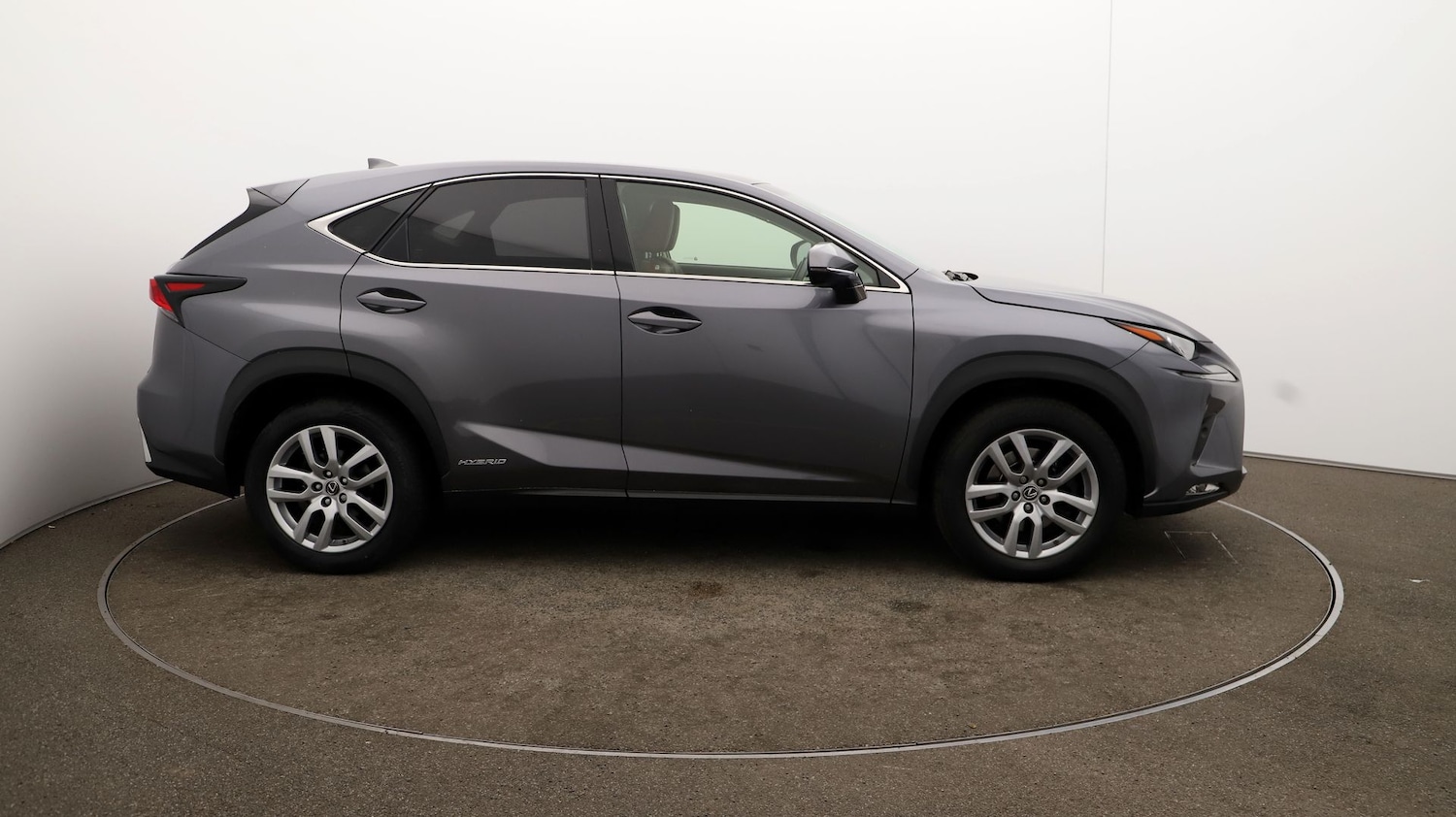 Used Lexus NX 2019 for sale - 76810373: Photo 40