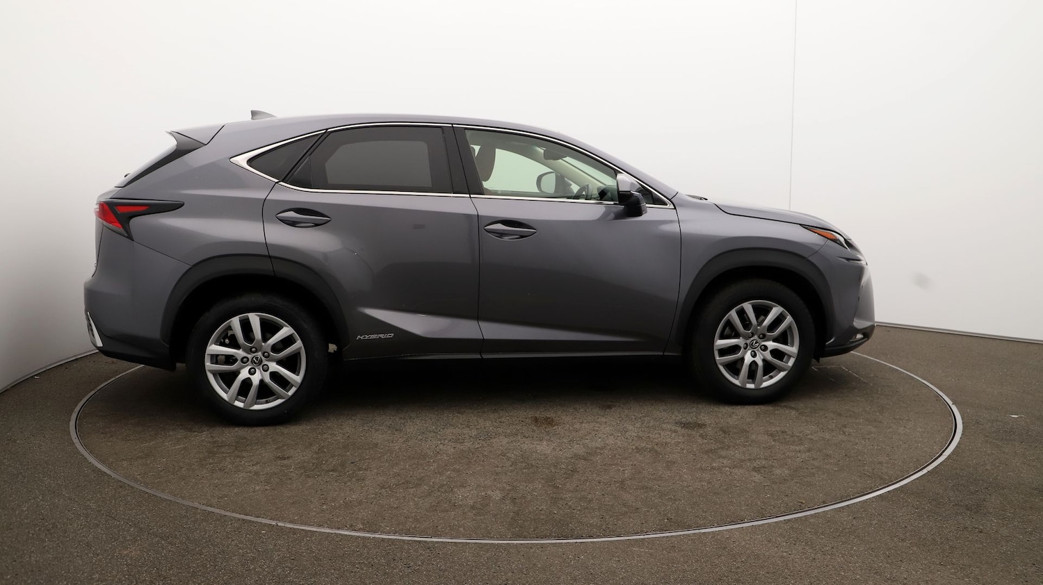 Used Lexus NX 2019 for sale - 76810373: Photo 41