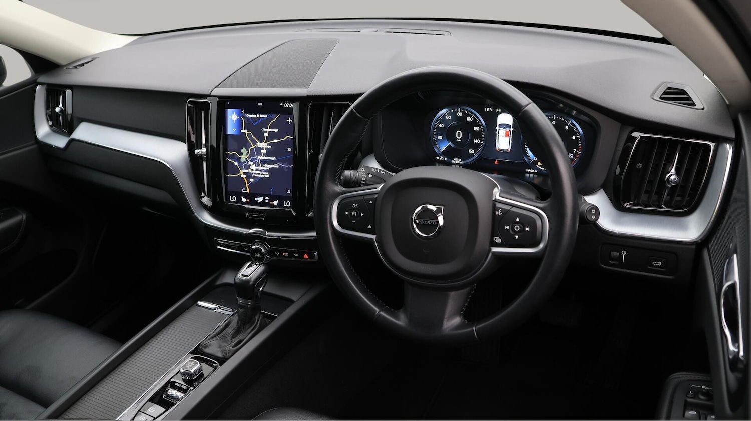 Used Volvo XC60 2018 for sale - 76433023: Photo 10