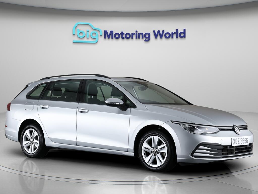 Used Volkswagen Golf 2022 for sale - 76001141: Photo 1
