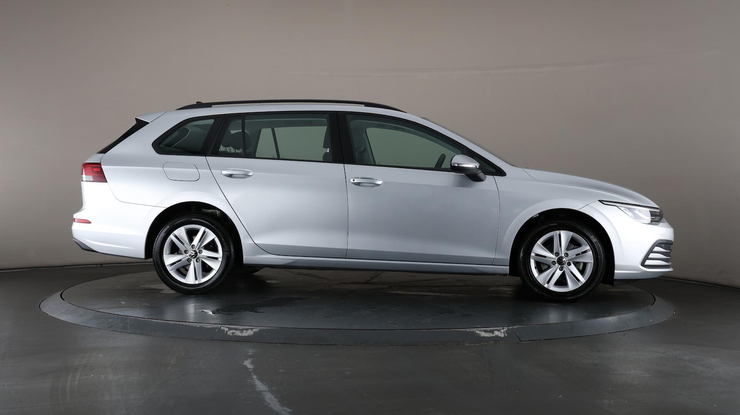 Used Volkswagen Golf 2022 for sale - 76001141: Photo 59
