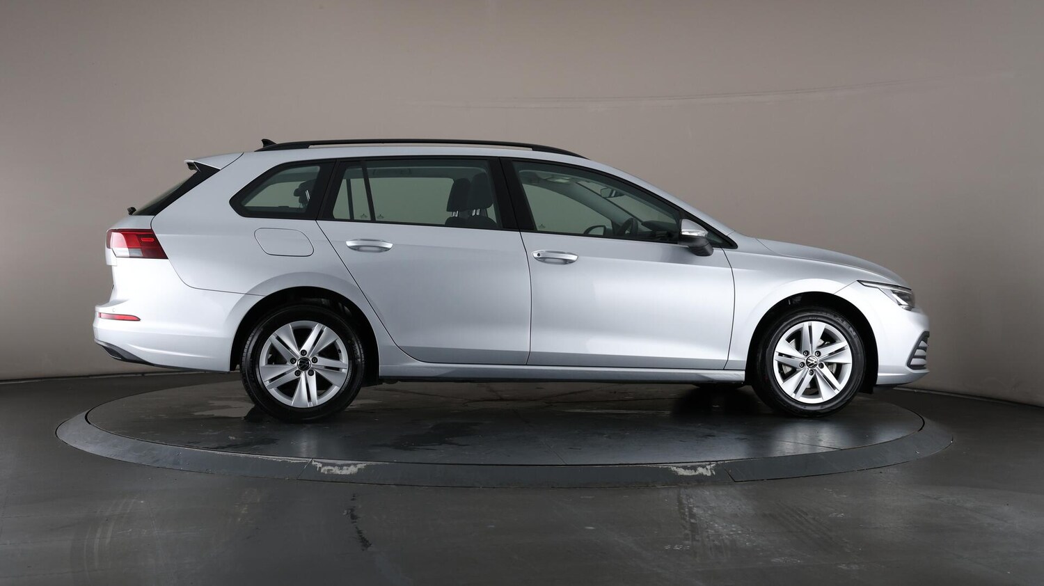 Used Volkswagen Golf 2022 for sale - 76001141: Photo 61