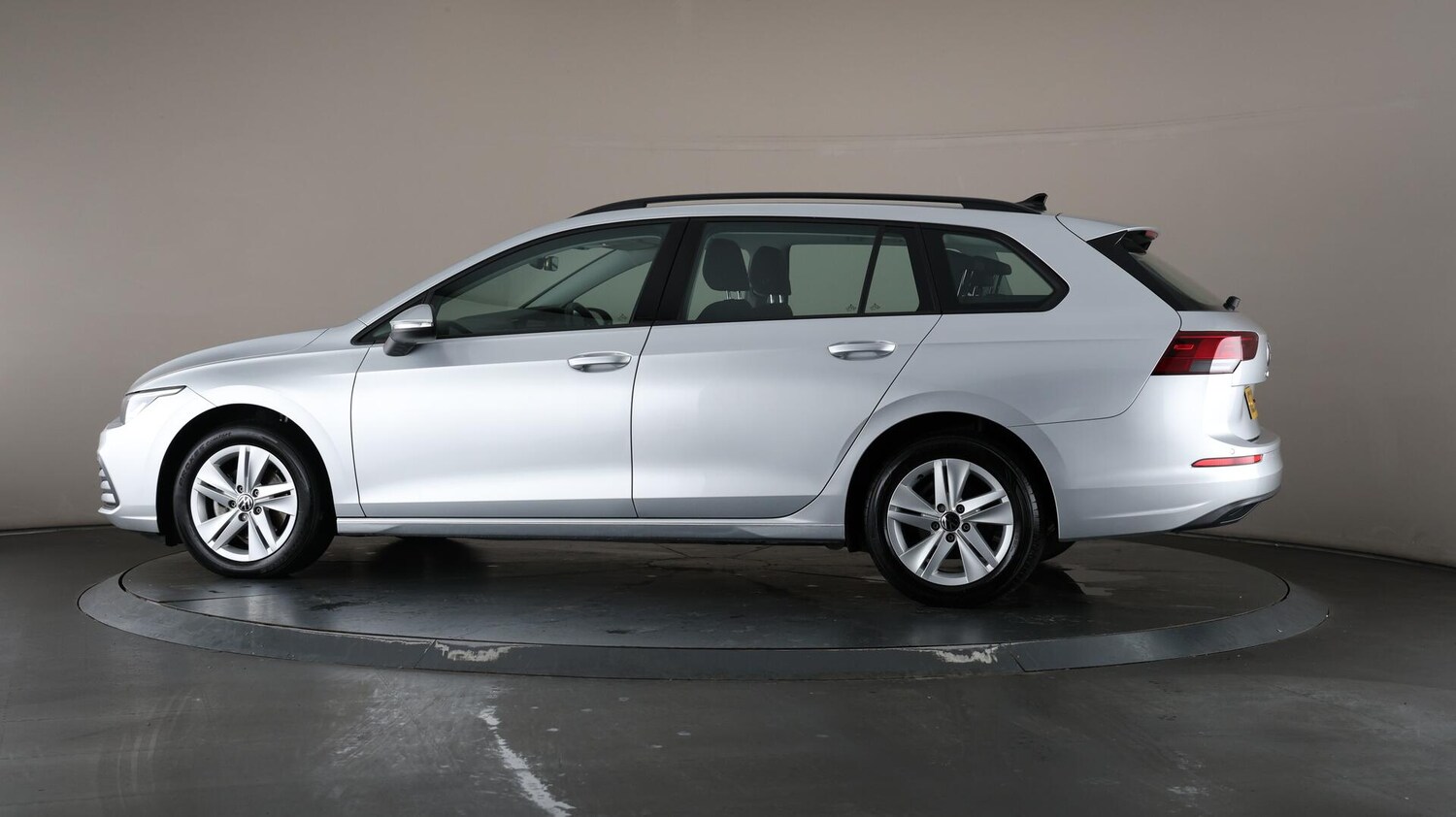 Used Volkswagen Golf 2022 for sale - 76001141: Photo 77