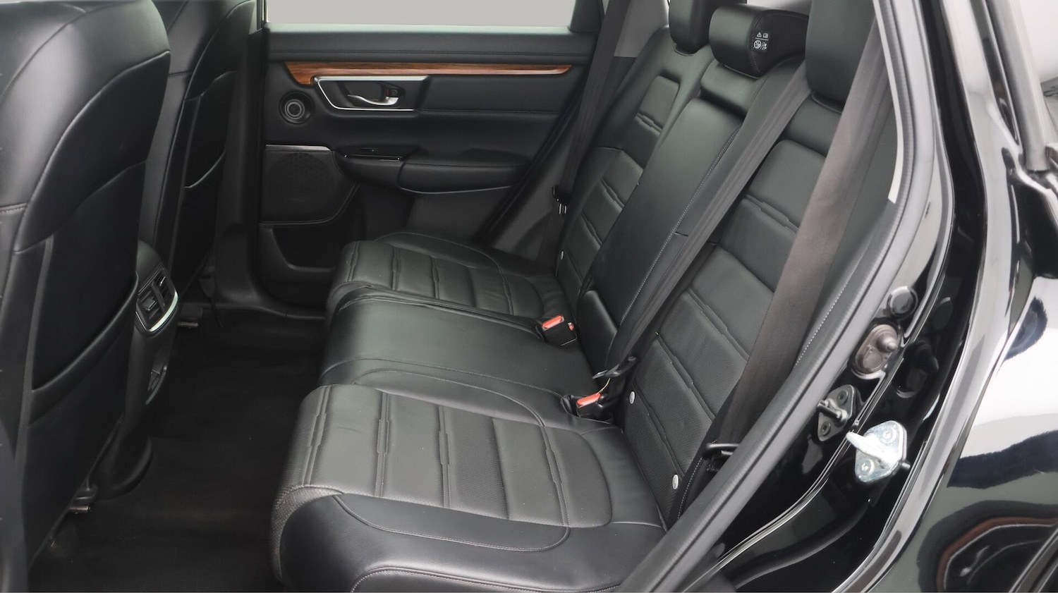 Used Honda CR-V 2018 for sale - 76573698: Photo 17