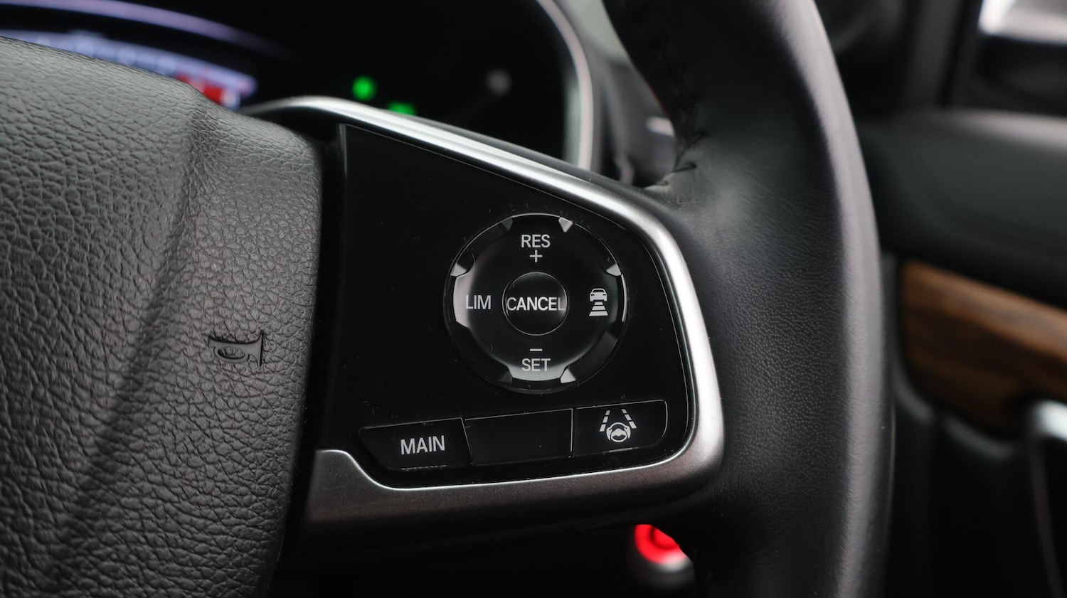 Used Honda CR-V 2018 for sale - 76573698: Photo 25