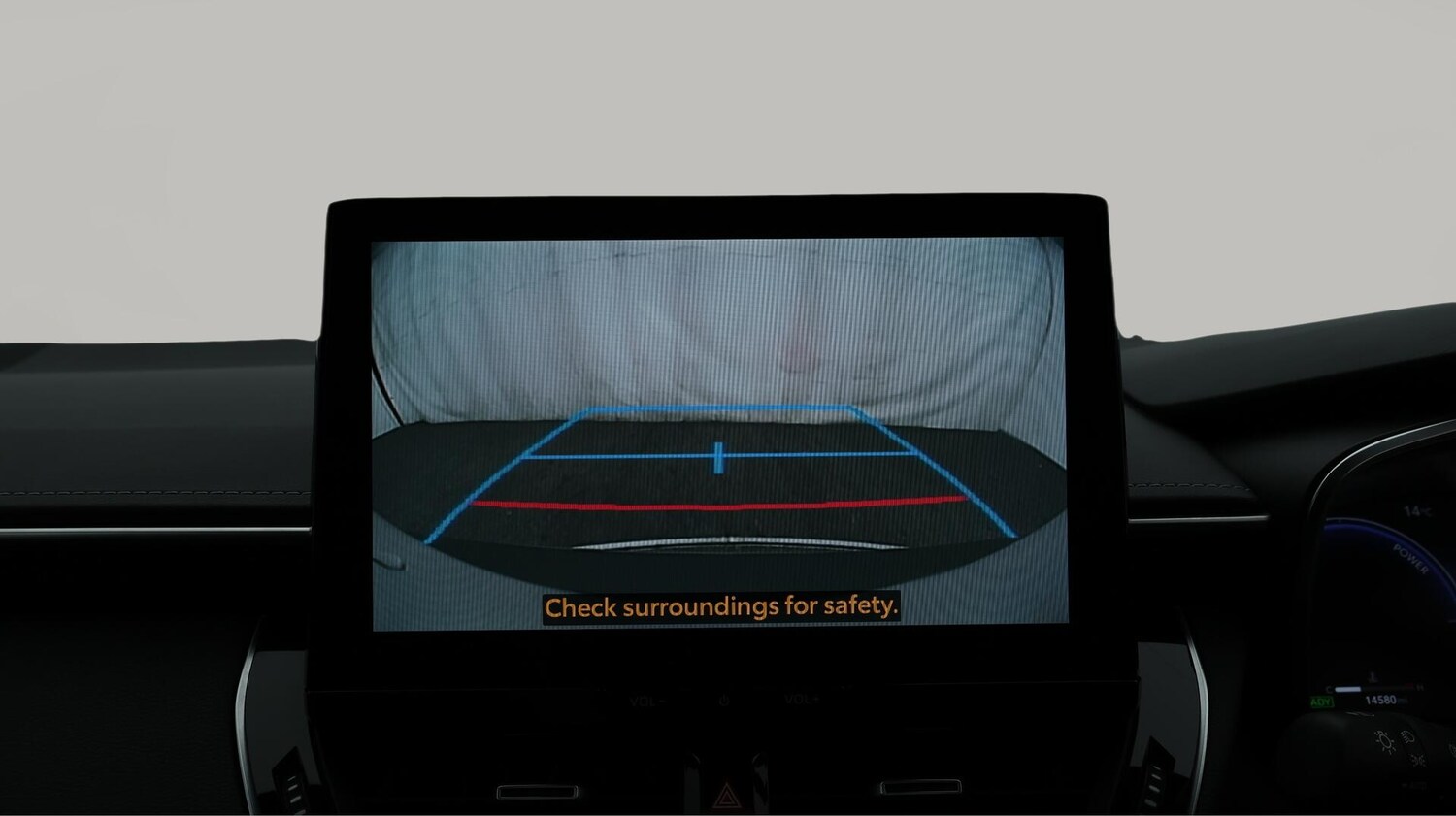 Used Toyota Corolla 2023 for sale - 76370885: Photo 24