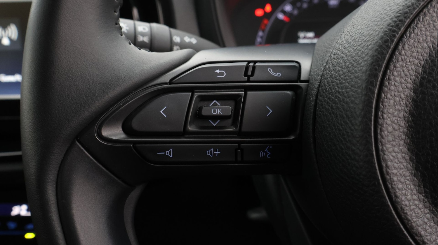 Used Toyota Aygo X 2022 for sale - 77283564: Photo 23