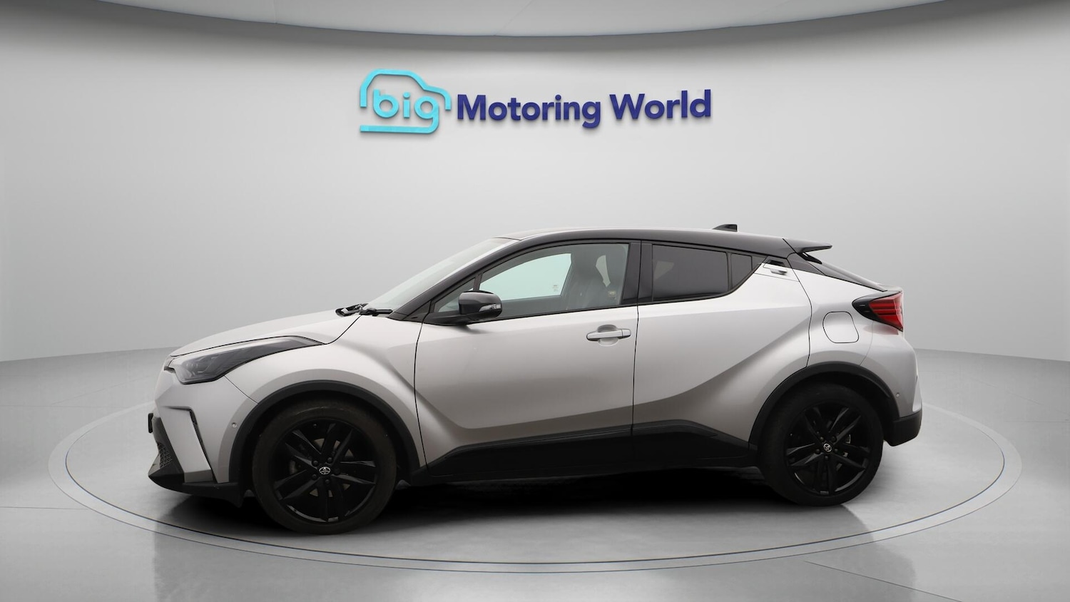 Used Toyota C-HR 2022 for sale - 76295670: Photo 5