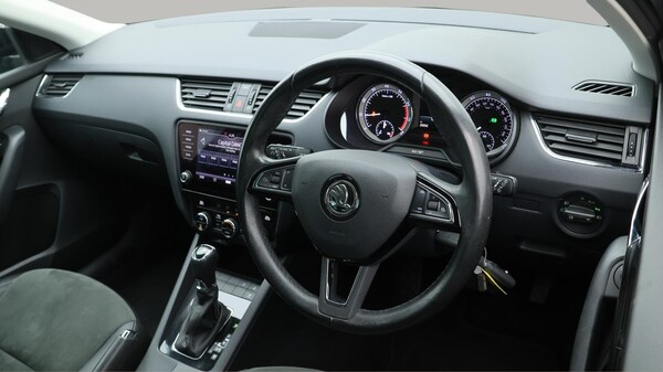 Used Skoda Octavia 2020 for sale - 76260402: Photo 10