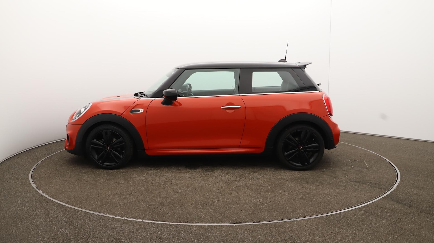 Used MINI Hatch 2019 for sale - 76620322: Photo 66