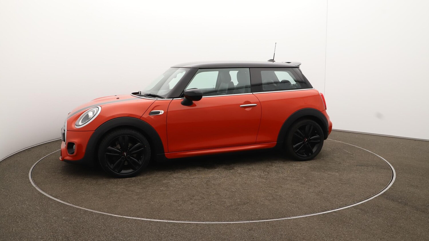 Used MINI Hatch 2019 for sale - 76620322: Photo 68