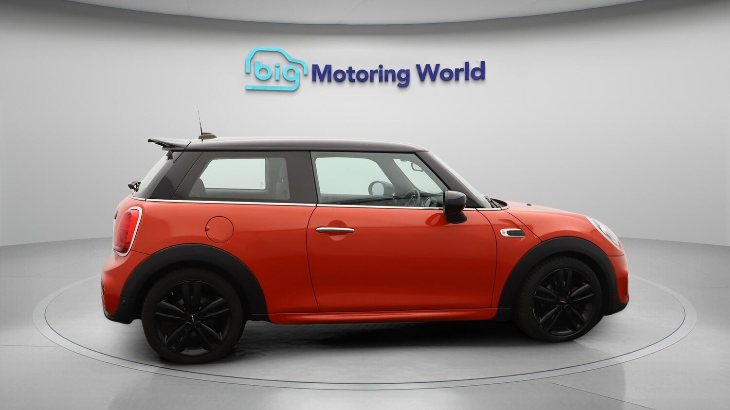 Used MINI Hatch 2019 for sale - 76620322: Photo 9