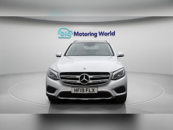 Used Mercedes-Benz GLC 2019 for sale - 76432171: Photo