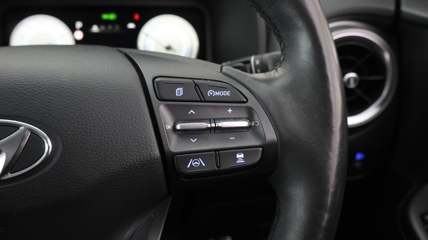 Used Hyundai KONA 2022 for sale - 77802190: Photo 24