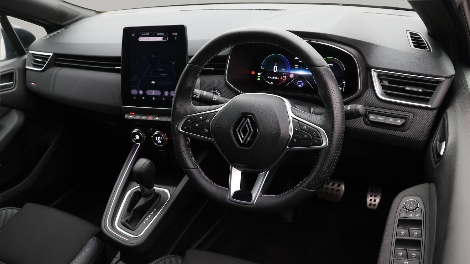 Used Renault Clio 2024 for sale - 77261823: Photo 9