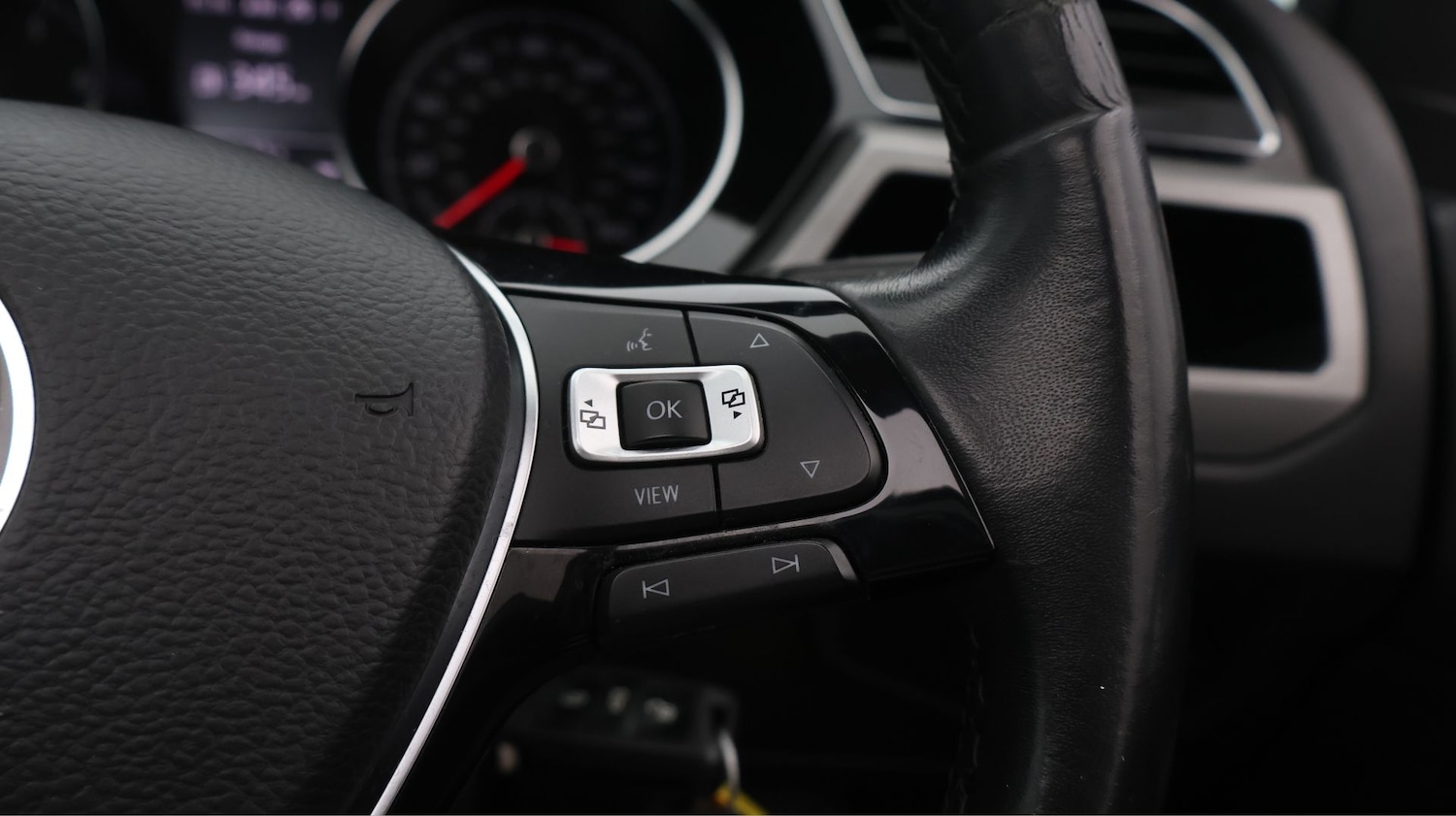 Used Volkswagen Touran 2021 for sale - 77207064: Photo 24