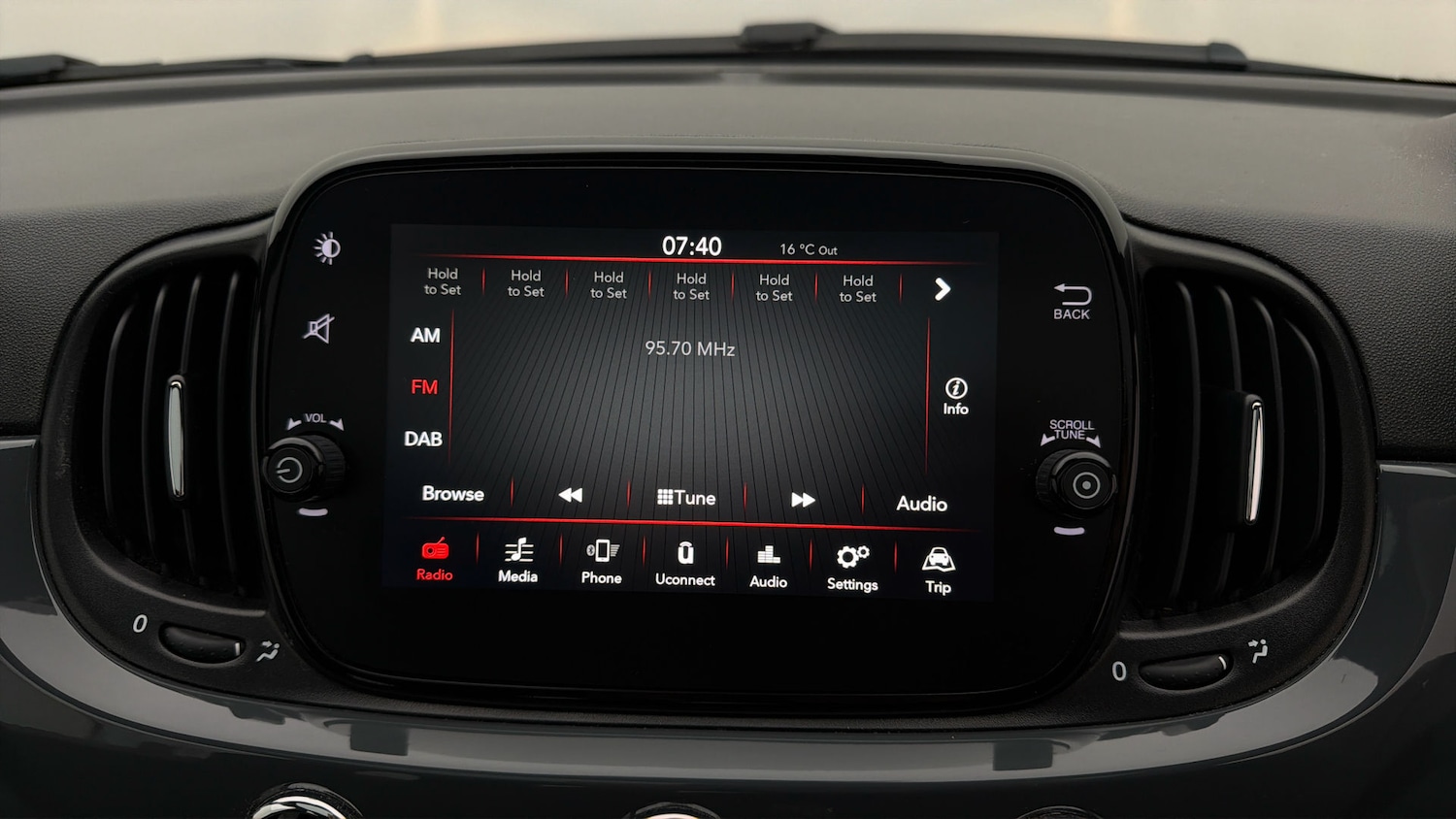 Used Fiat 500 2020 for sale - 77813529: Photo 10