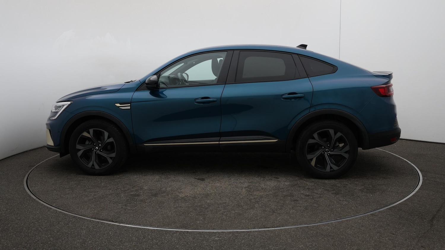 Used Renault Arkana 2023 for sale - 76151670: Photo 63