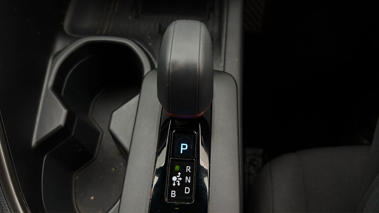 Used Toyota C-HR 2024 for sale - 77789685: Photo 25