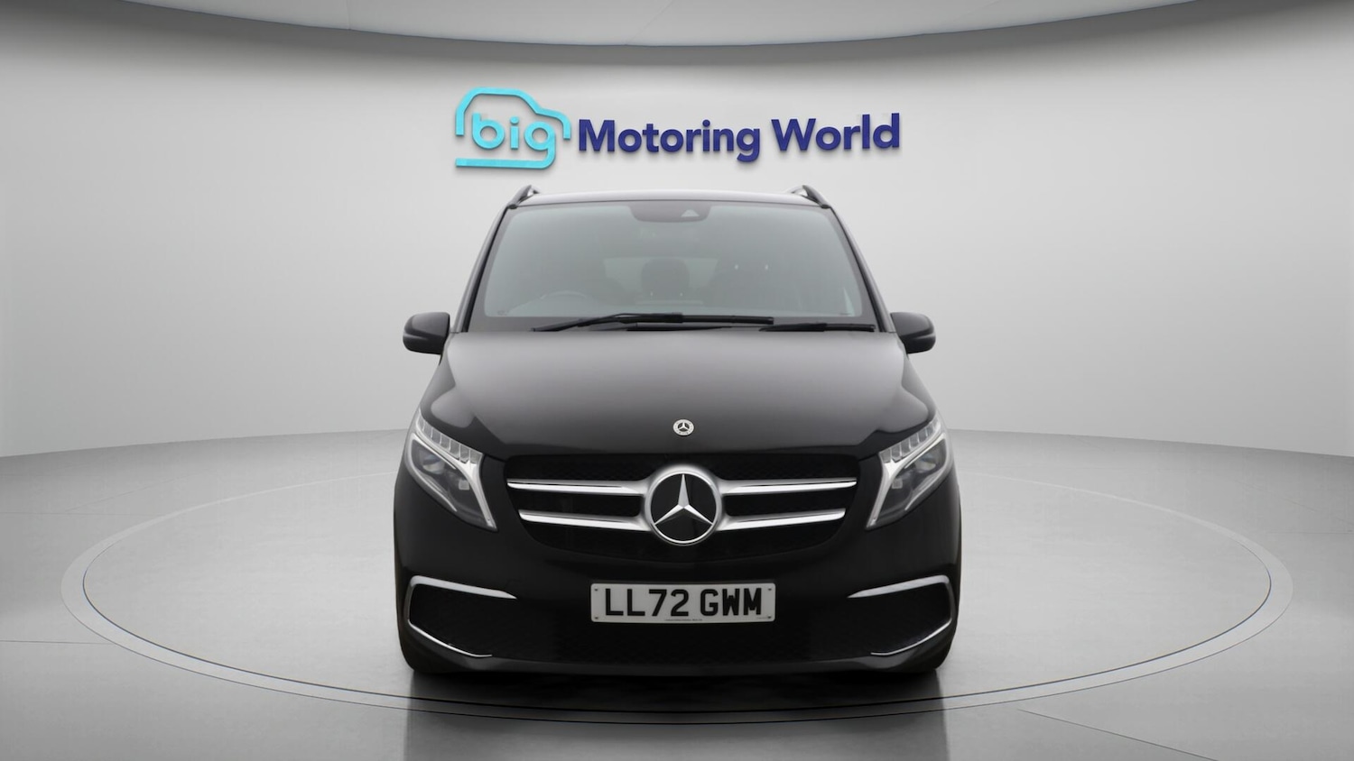 Used Mercedes-Benz V-Class 2022 for sale - 76381206: Photo 2
