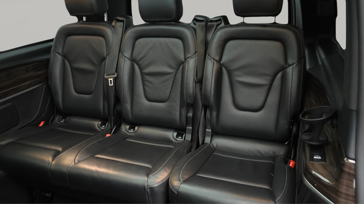 Used Mercedes-Benz V-Class 2022 for sale - 76381206: Photo 21