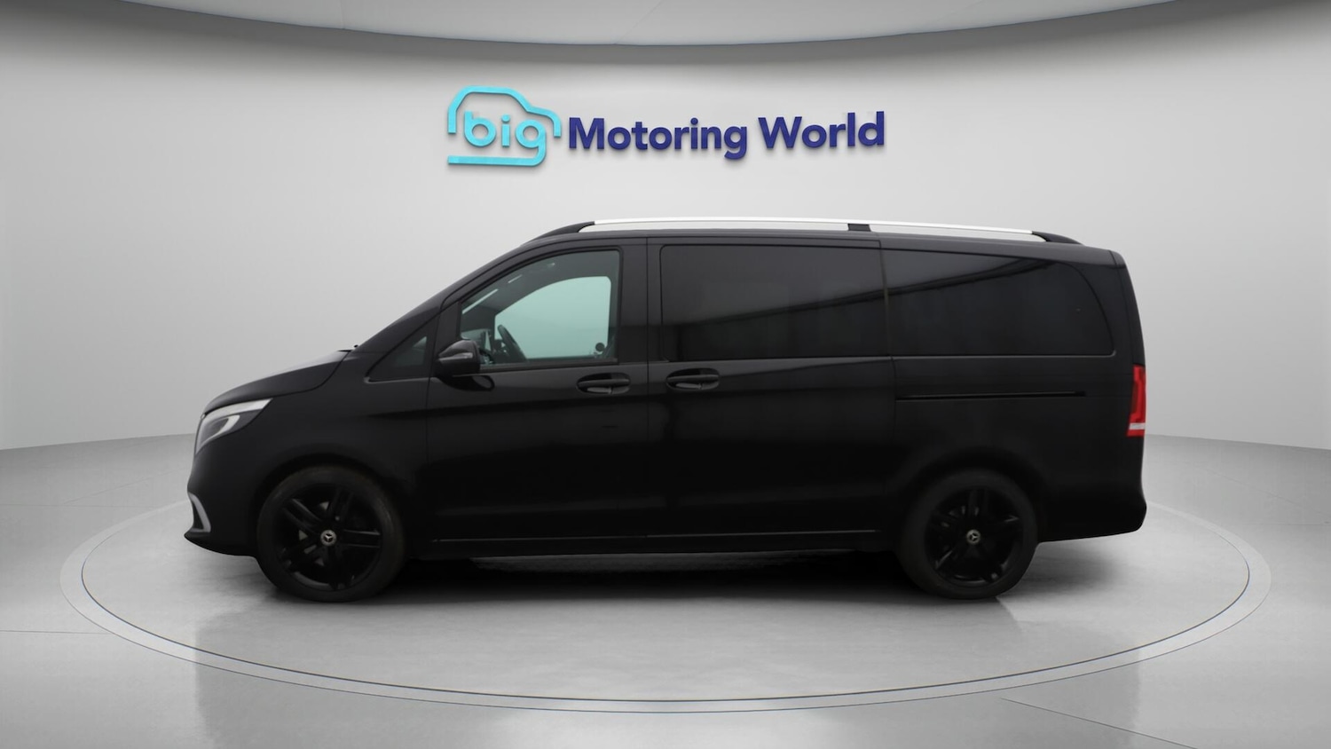 Used Mercedes-Benz V-Class 2022 for sale - 76381206: Photo 4