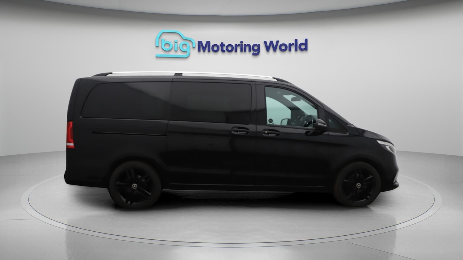 Used Mercedes-Benz V-Class 2022 for sale - 76381206: Photo 8