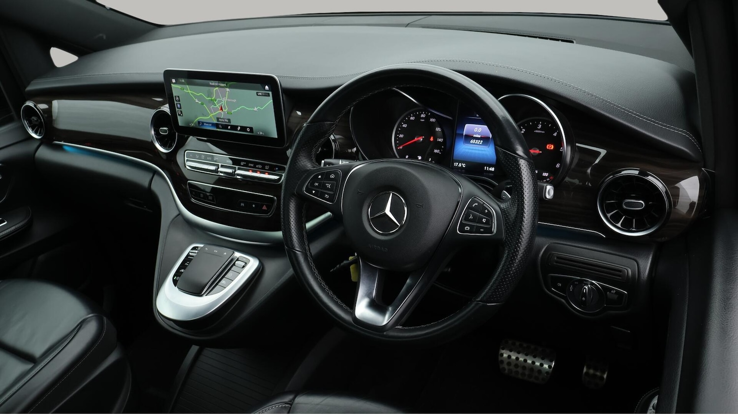 Used Mercedes-Benz V-Class 2022 for sale - 76381206: Photo 9