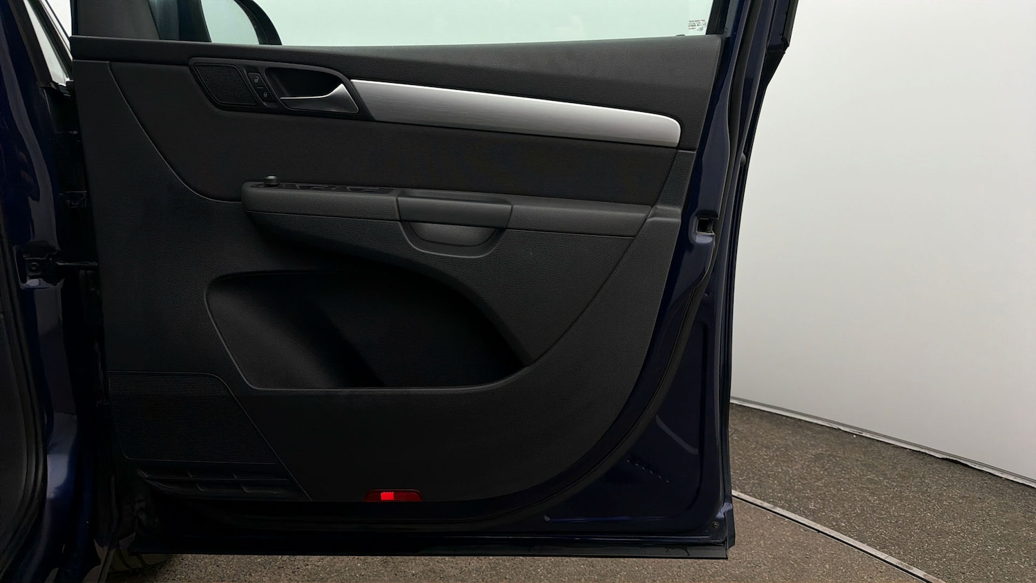 Used Volkswagen Sharan 2021 for sale - 77973857: Photo 14