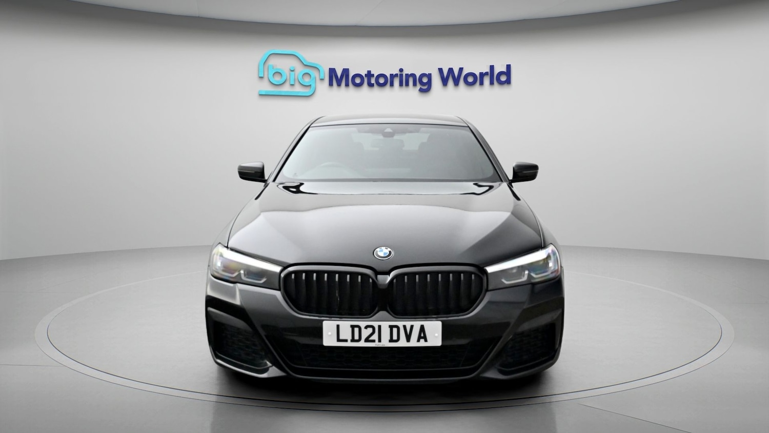 Used BMW 5 Series 2021 for sale - 78180226: Photo 2