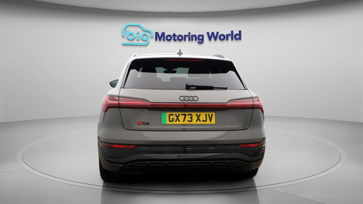 Used Audi Q8 e-tron 2023 for sale - 77618517: Photo 6