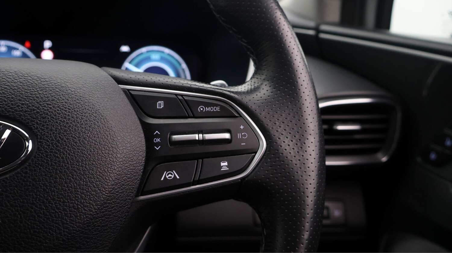 Used Hyundai Santa Fe for sale - 77431763: Photo 27