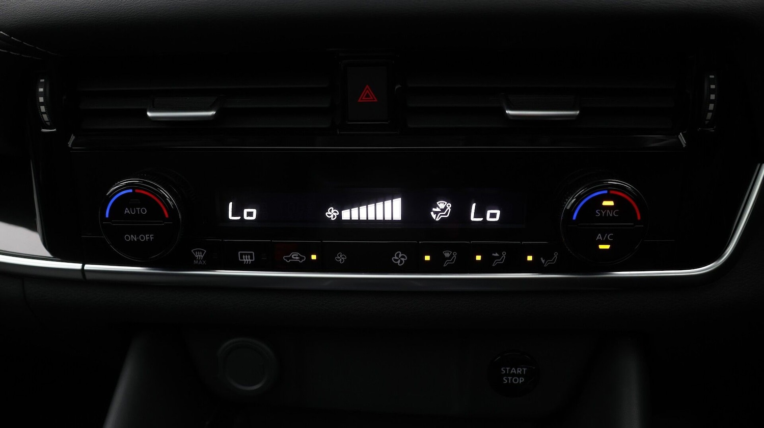 Used Nissan Qashqai 2023 for sale - 77745305: Photo 12