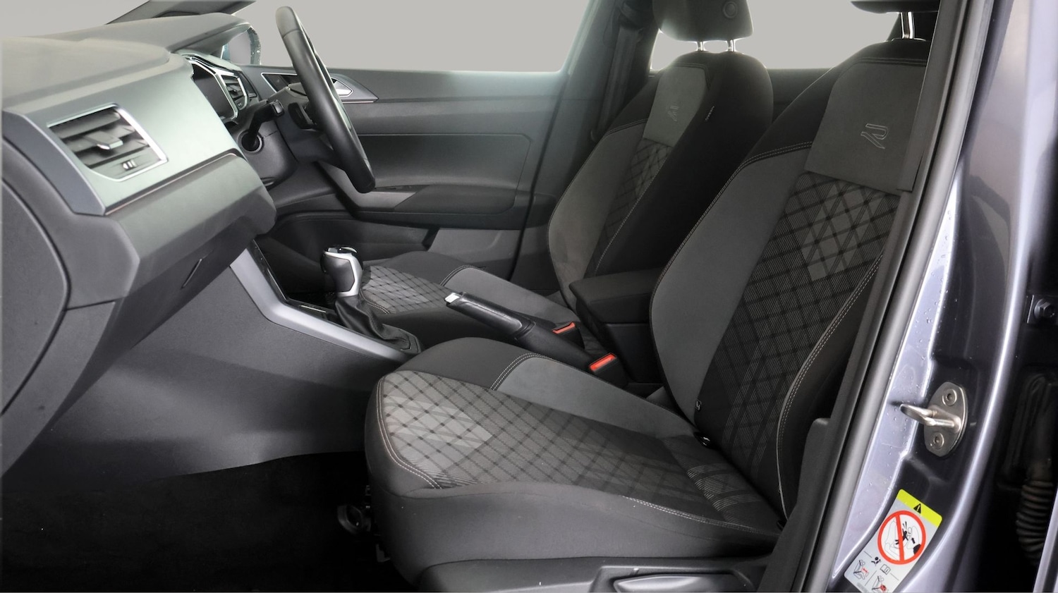 Used Volkswagen Polo 2022 for sale - 77688920: Photo 14