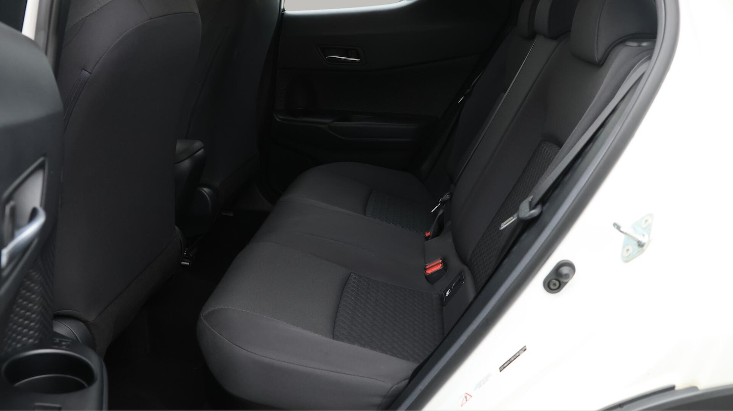 Used Toyota C-HR 2022 for sale - 76361338: Photo 17