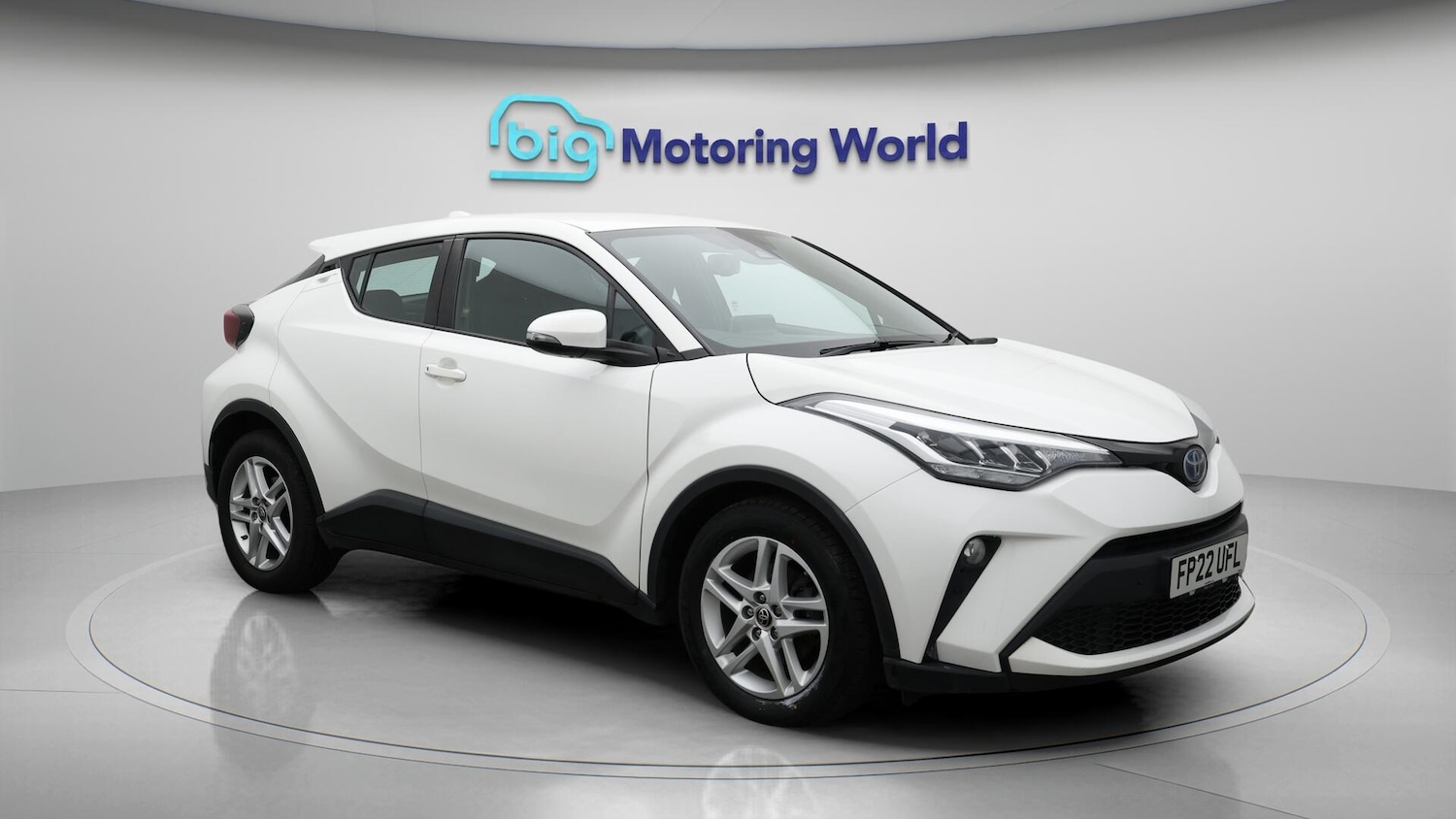 Used Toyota C-HR 2022 for sale - 76361338: Photo 2