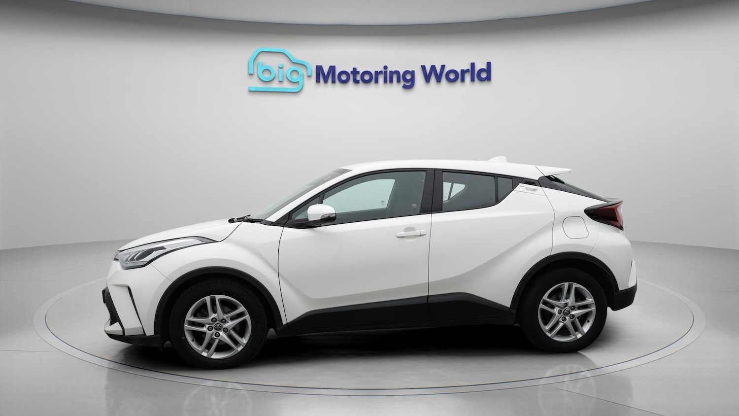 Used Toyota C-HR 2022 for sale - 76361338: Photo 5