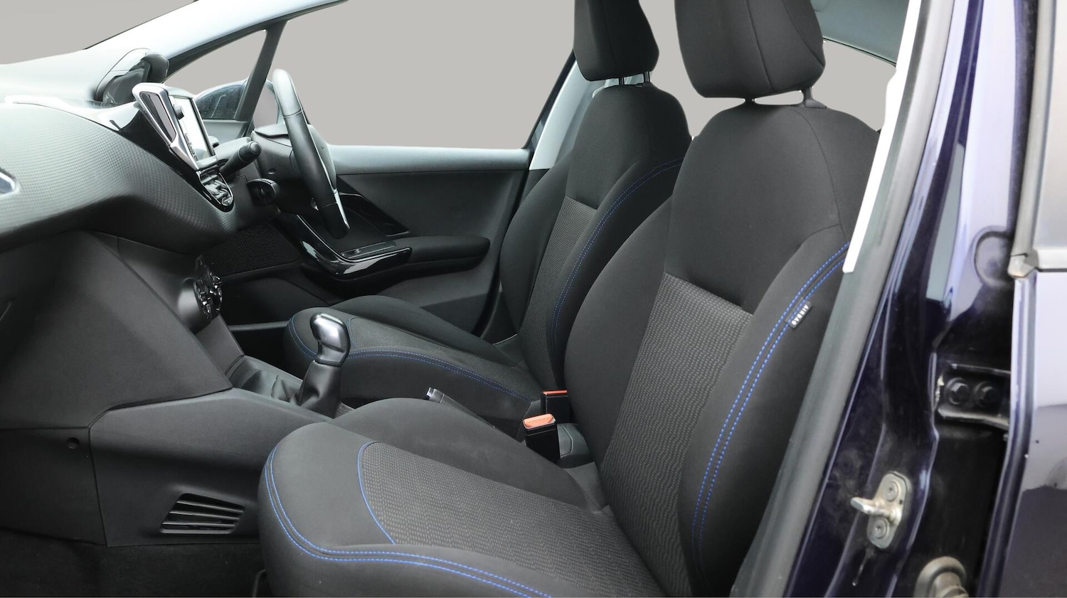 Used Peugeot 208 2020 for sale - 76071947: Photo 15