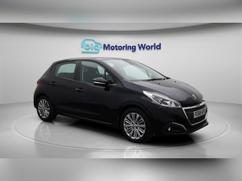 Used Peugeot 208 2020 for sale - 76071947: Photo 2