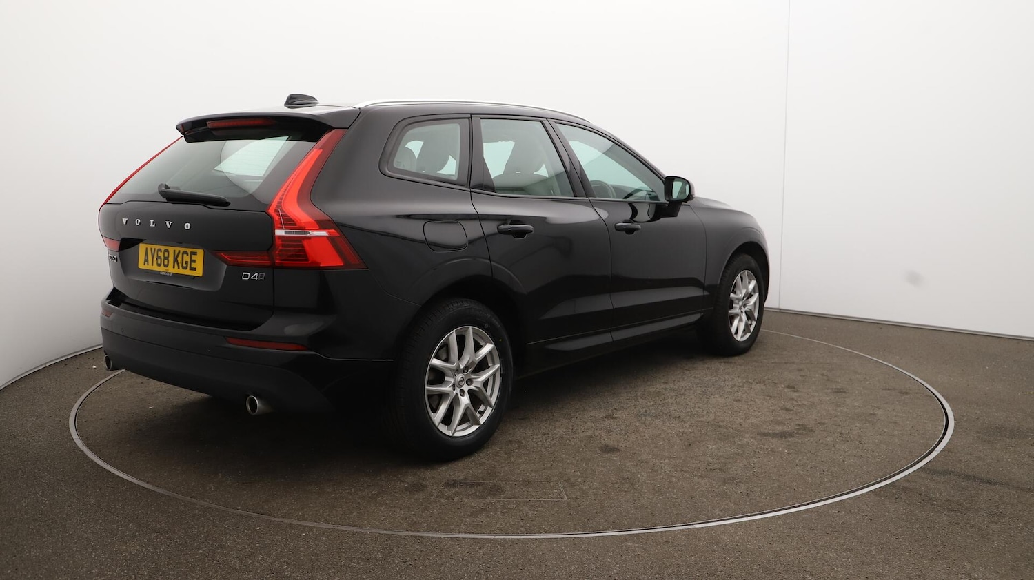 Used Volvo XC60 2018 for sale - 76446860: Photo 57