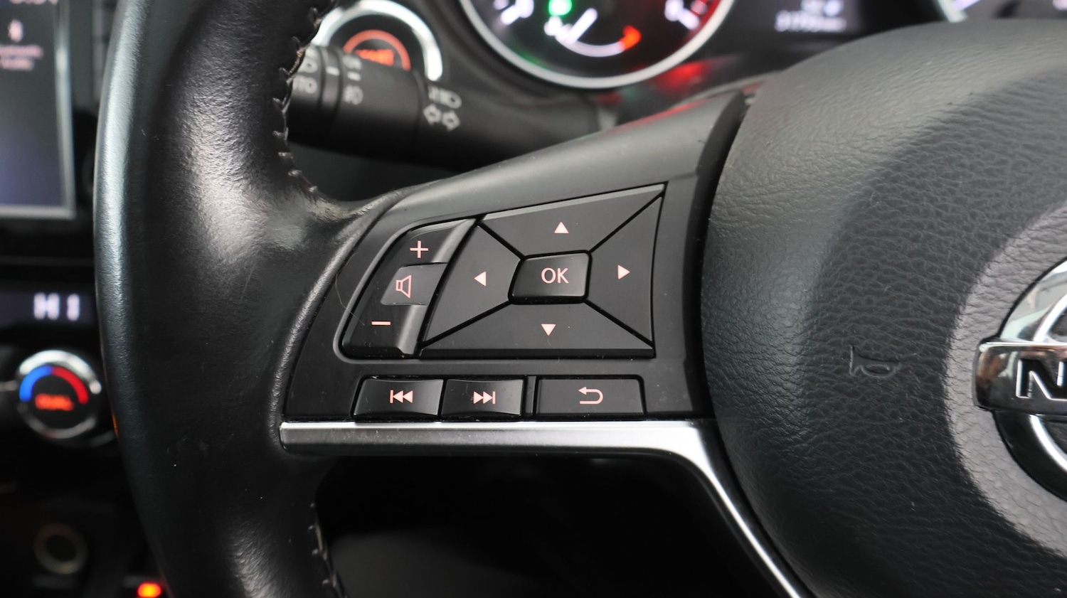 Used Nissan Qashqai 2019 for sale - 77935917: Photo 25