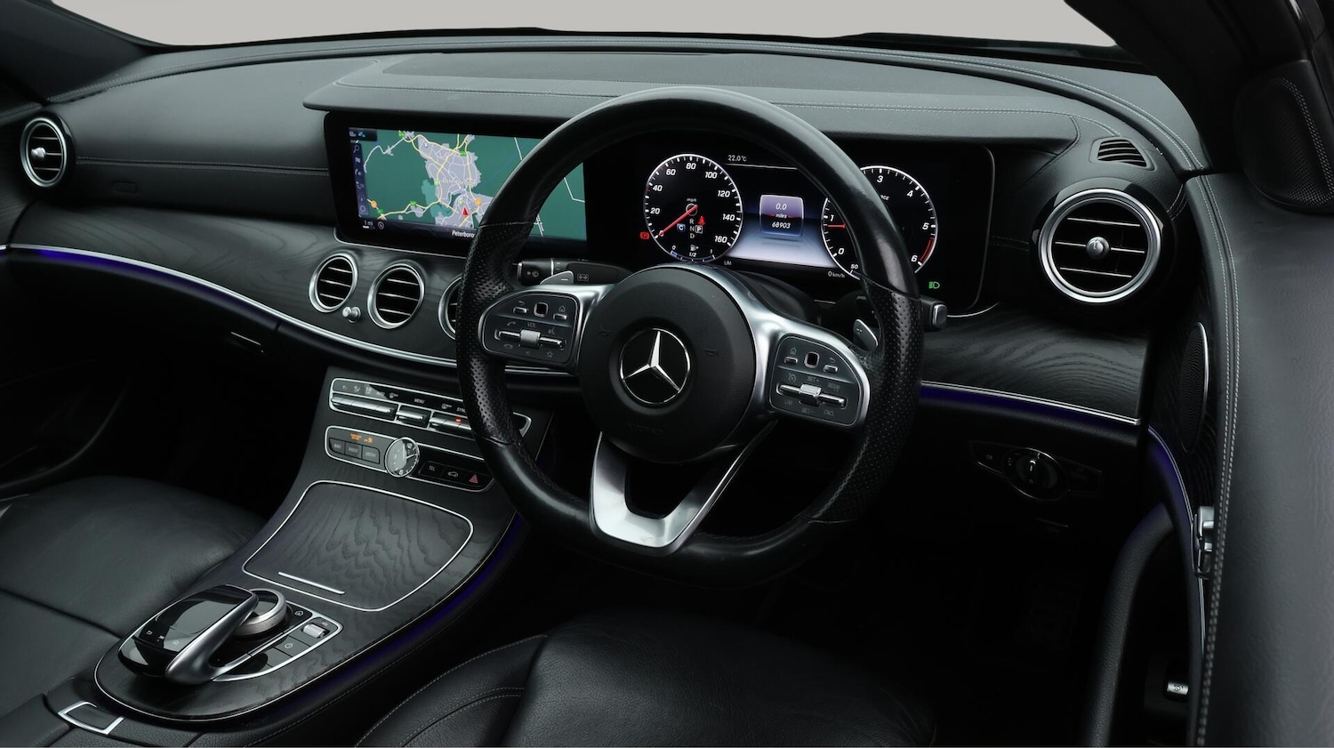 Used Mercedes-Benz E Class 2019 for sale - 76348884: Photo 10