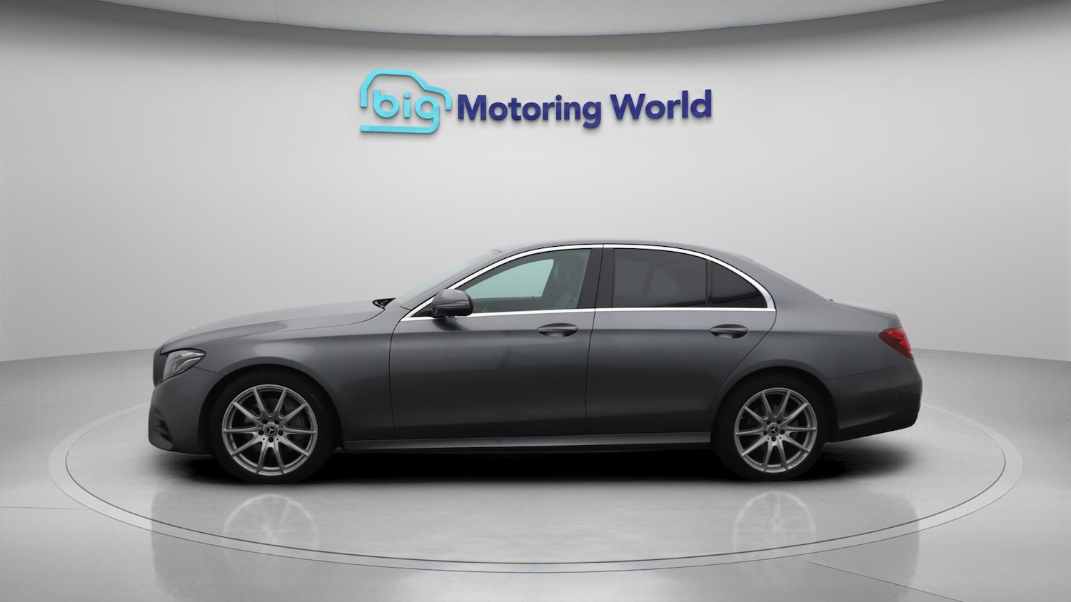 Used Mercedes-Benz E Class 2019 for sale - 76348884: Photo 5