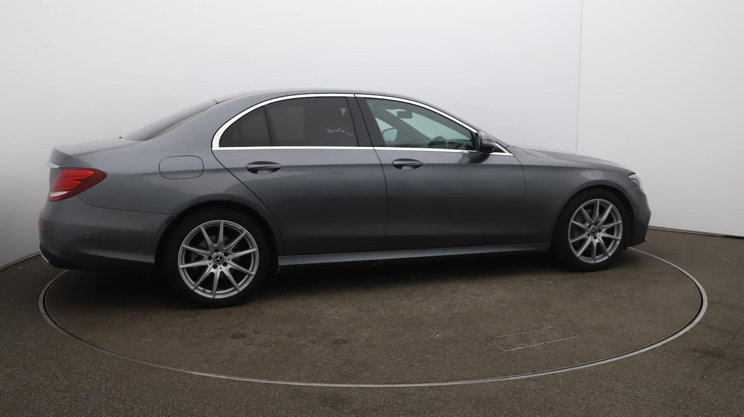 Used Mercedes-Benz E Class 2019 for sale - 76348884: Photo 50