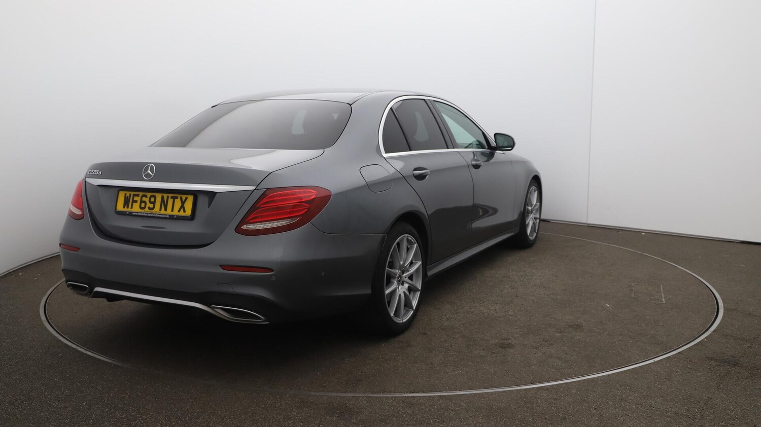 Used Mercedes-Benz E Class 2019 for sale - 76348884: Photo 54