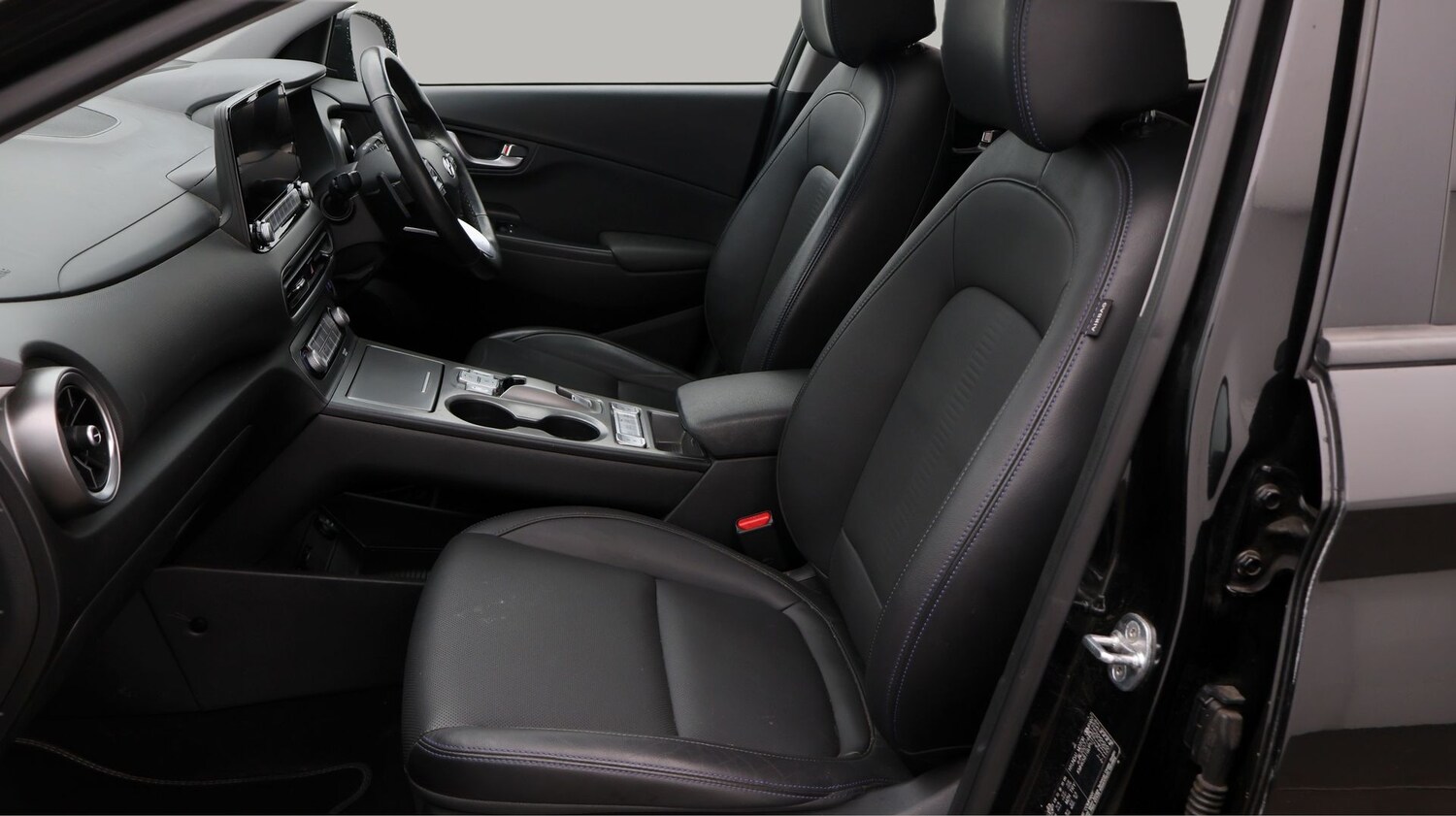 Used Hyundai KONA 2022 for sale - 77201683: Photo 14