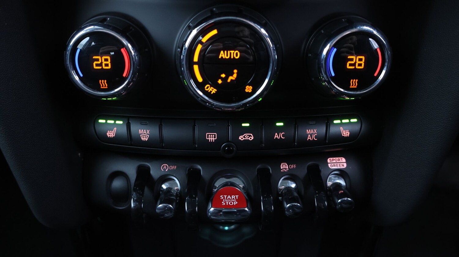 Used MINI Hatch 2023 for sale - 77747623: Photo 12